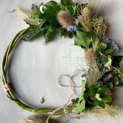 FRI 26 November: Christmas Wreath Making with Black Shed Flowers